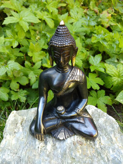 Buddha 15 cm.  &quot;touching the earth&quot;