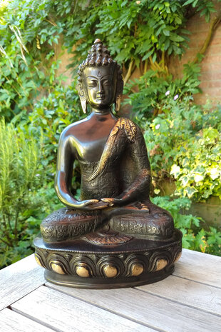 Buddha 30 cm. meditation